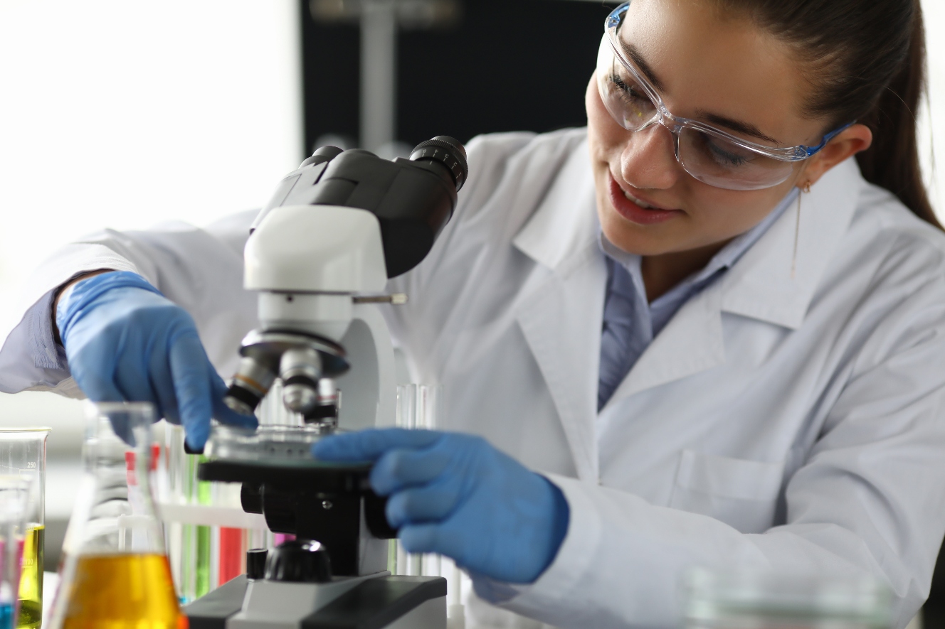 Mujeres ingenieras líderes en innovación
